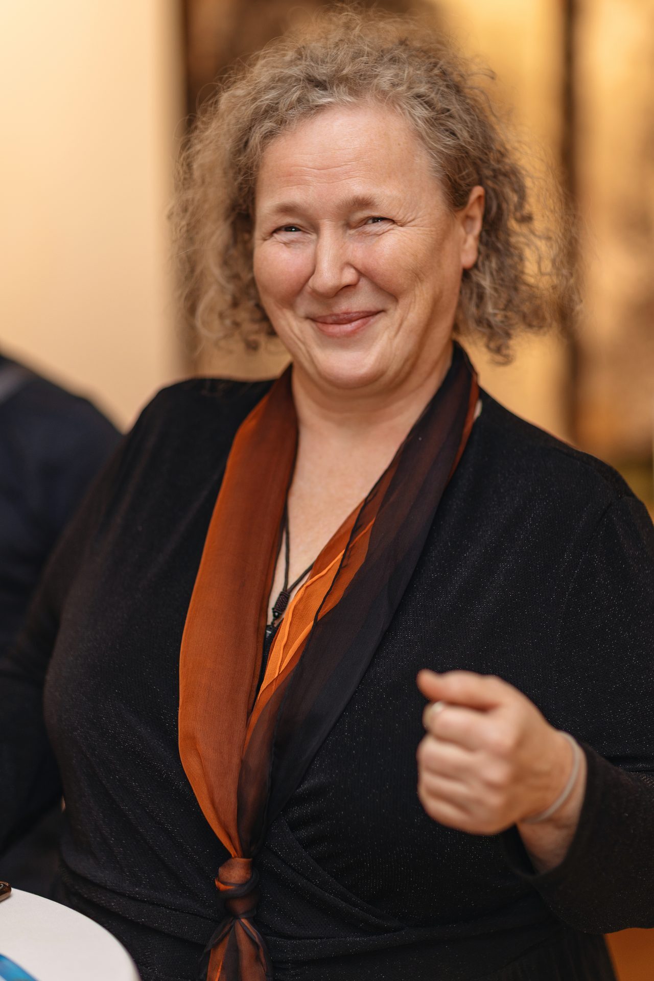 39-Vivian-Kunte-Ku-stlerin