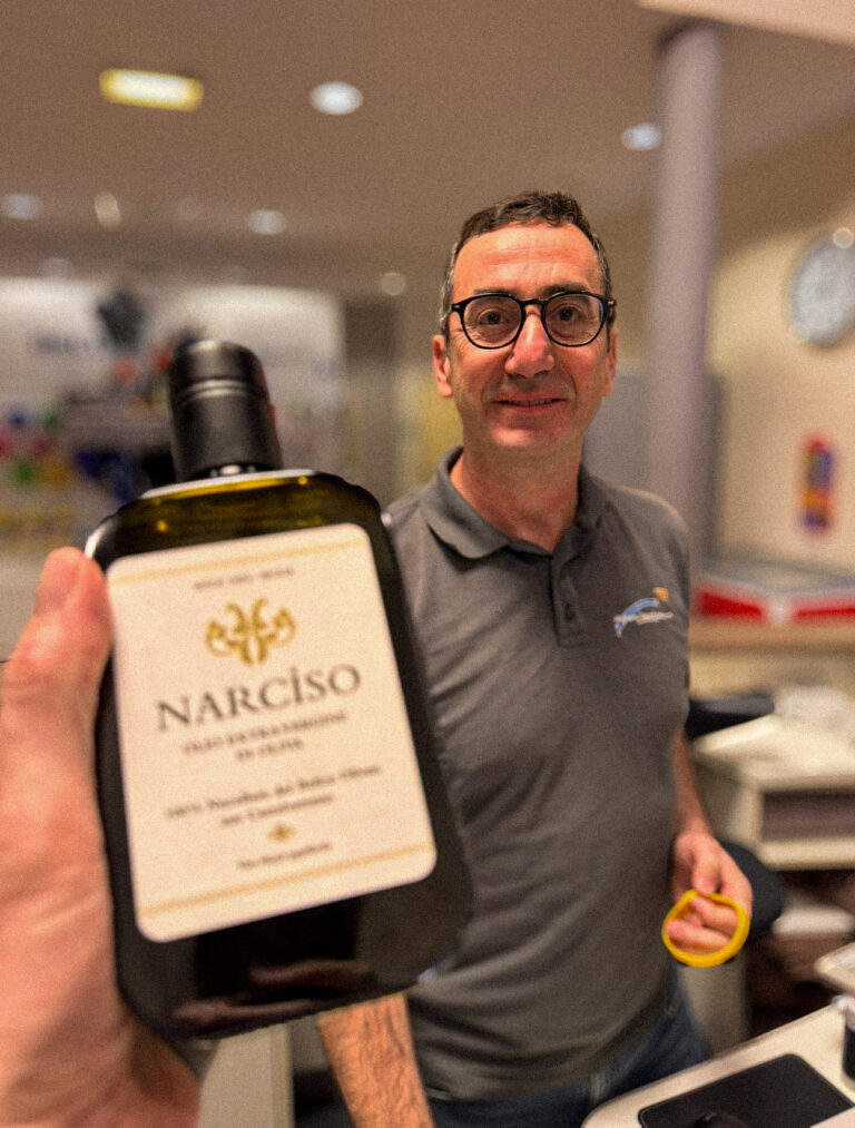 Nino Narciso Olivenplantagen Inhaber